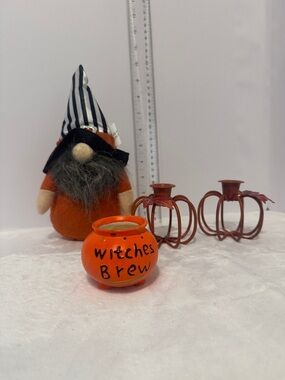 Halloween autumn decor lot of 4 pieces gnome candle holder and a small candle